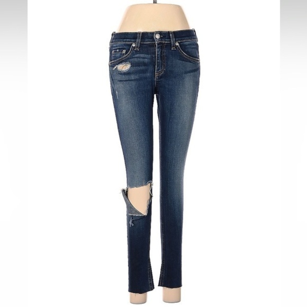 Rag & Bone
26 Waist Jeans